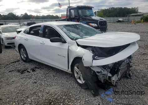 2019 Chevrolet Malibu Ls z USA, uszkodzony, nr VIN 1G1ZB5ST1KF220410